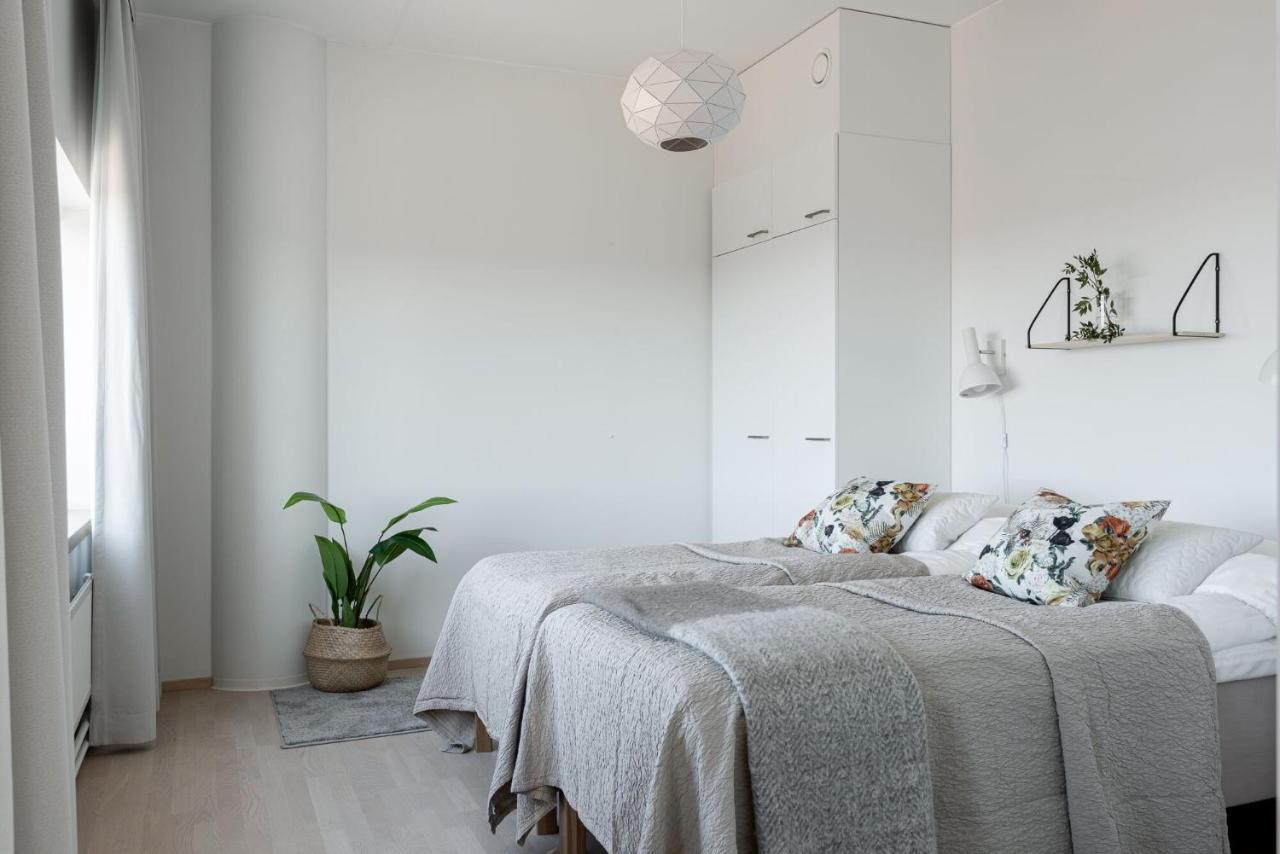 Sleepwell Apartments Itaekeskus, Close To Metro Helsinki Exterior photo