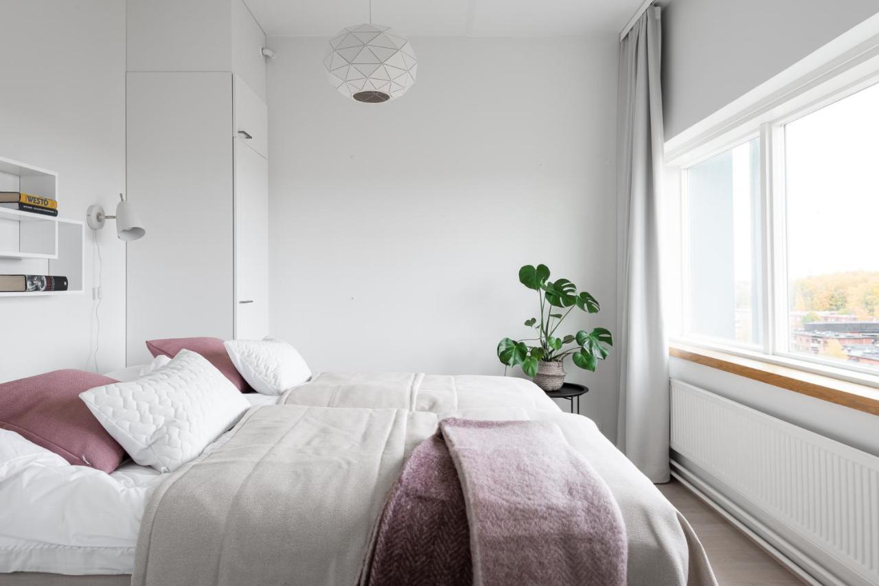 Sleepwell Apartments Itaekeskus, Close To Metro Helsinki Exterior photo