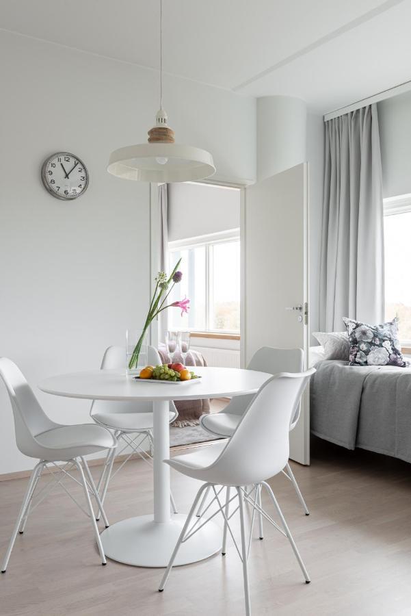 Sleepwell Apartments Itaekeskus, Close To Metro Helsinki Exterior photo